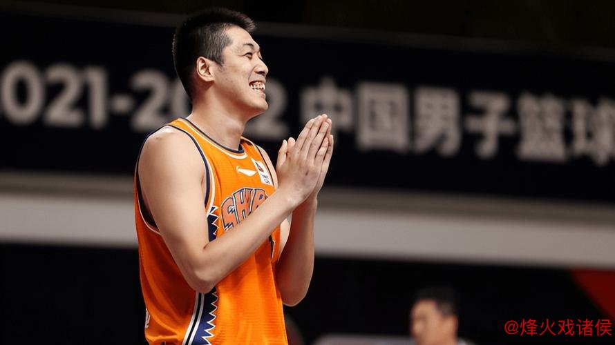 上海队宣布:任骏威合同到期离队,张知垚转会西丙联赛 上海队宣布:任骏威合同到期离队,张知垚转会西丙联赛