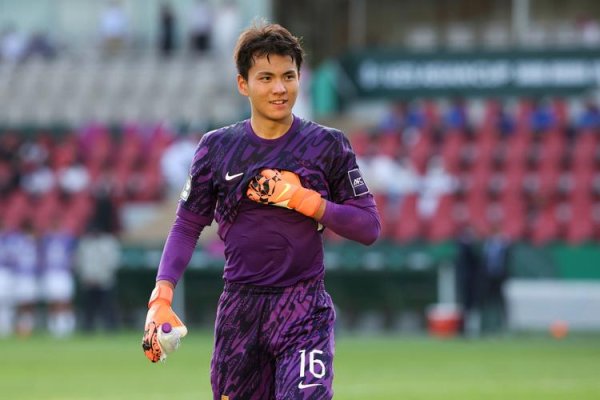 问鼎娱乐下载入口 日本U23门将：不在意本届杯赛最佳门将头衔；不会过度敬畏李昊